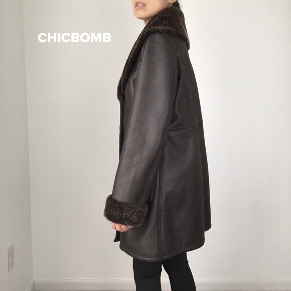 OVERSIZED VEGAN LEATHER FAUX FUR COAT - DARK BROWN - Picture 6 of 8
